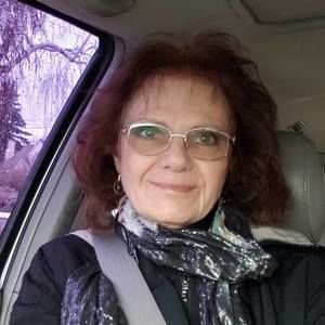 Meet your Posher, Sabina